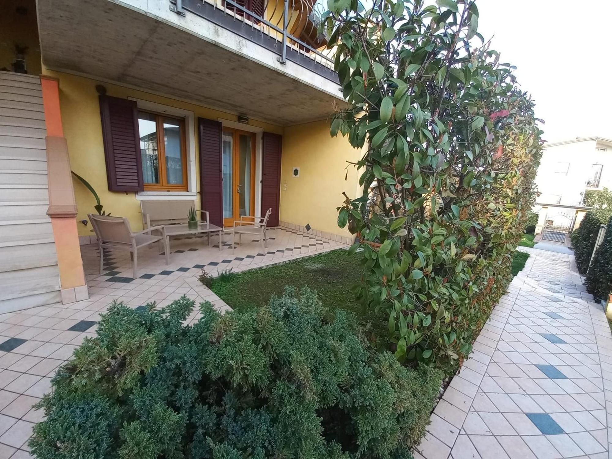 Hoya Apartment Sirmione Luaran gambar