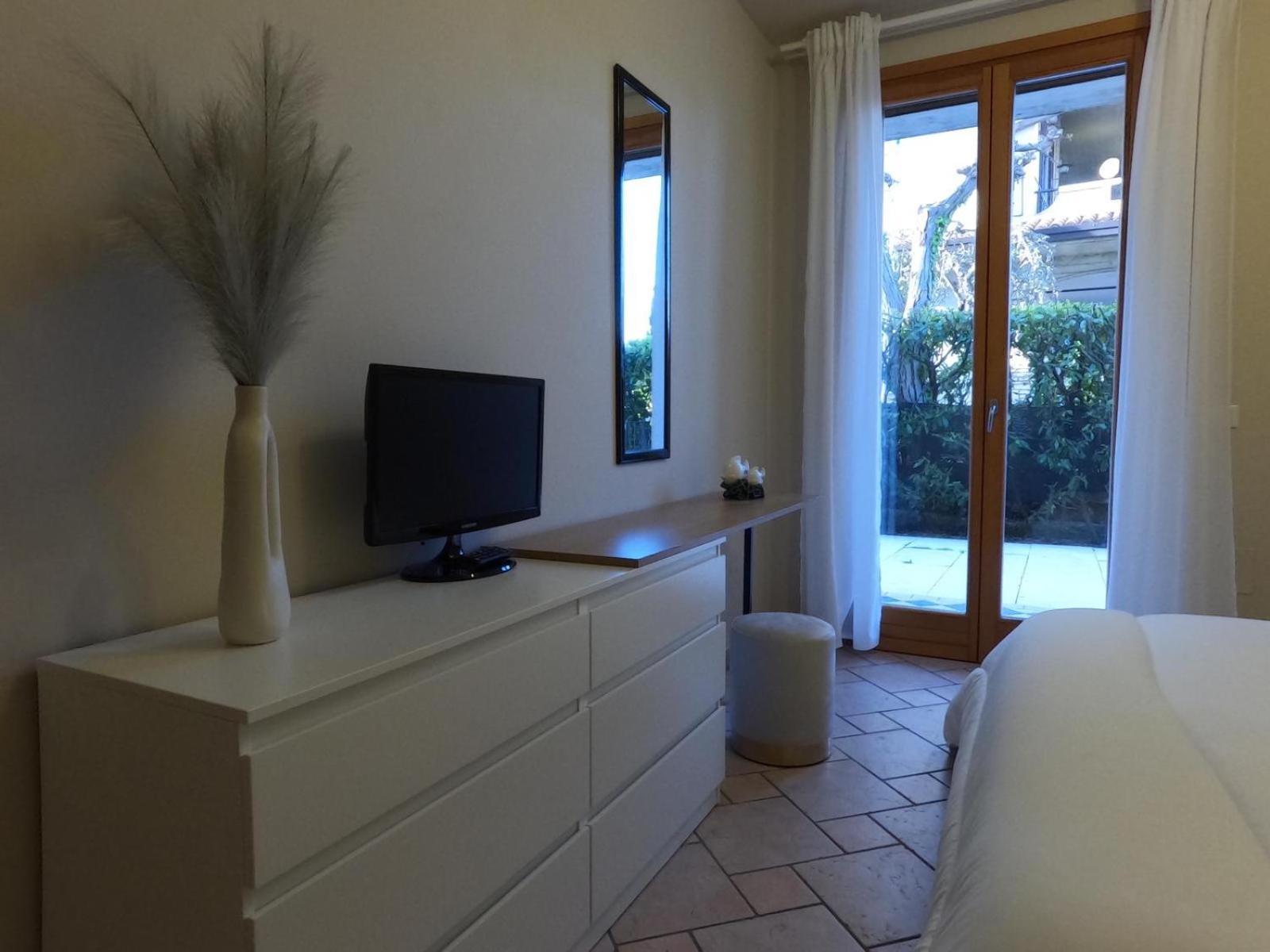 Hoya Apartment Sirmione Luaran gambar